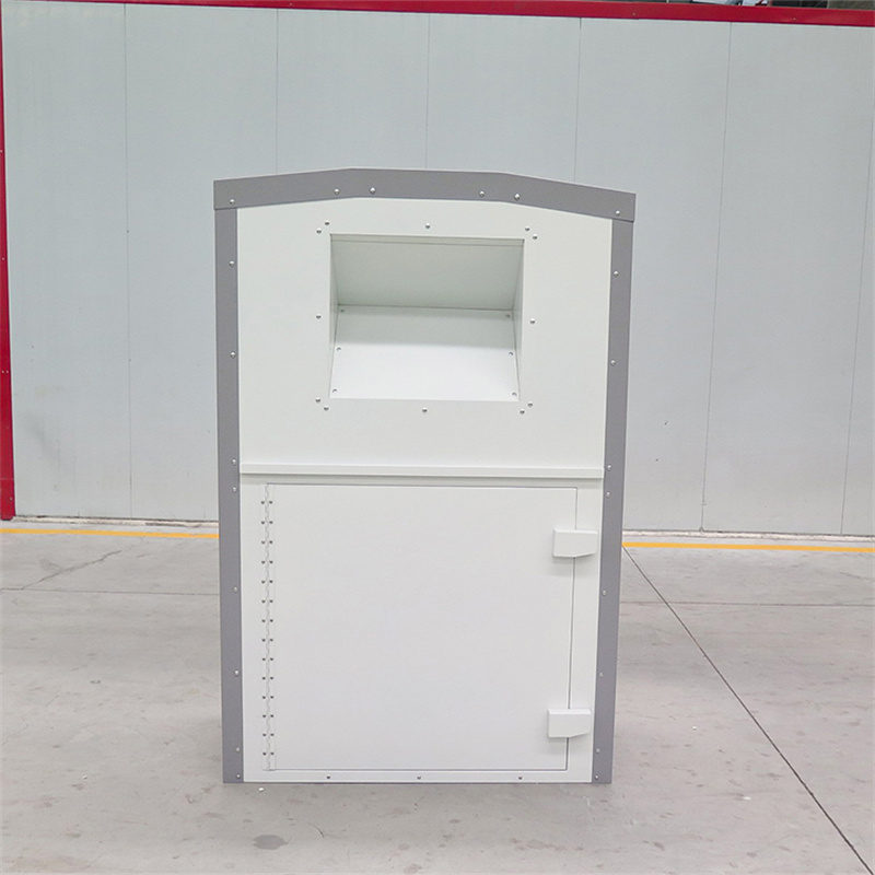 Punaisen Ristin vaatteiden keräyslaatikko, metalliset vaatteiden keräysastiat, 16 kpl