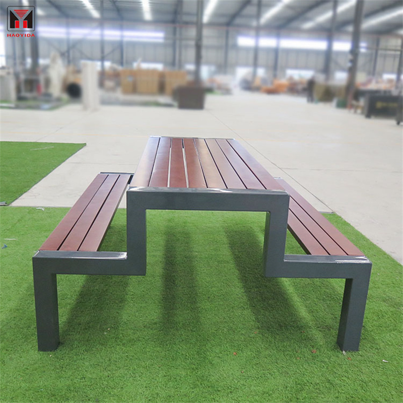 Latabatra fisakafoana hazo ho an'ny zaridainan'ny mpivarotra ambongadiny