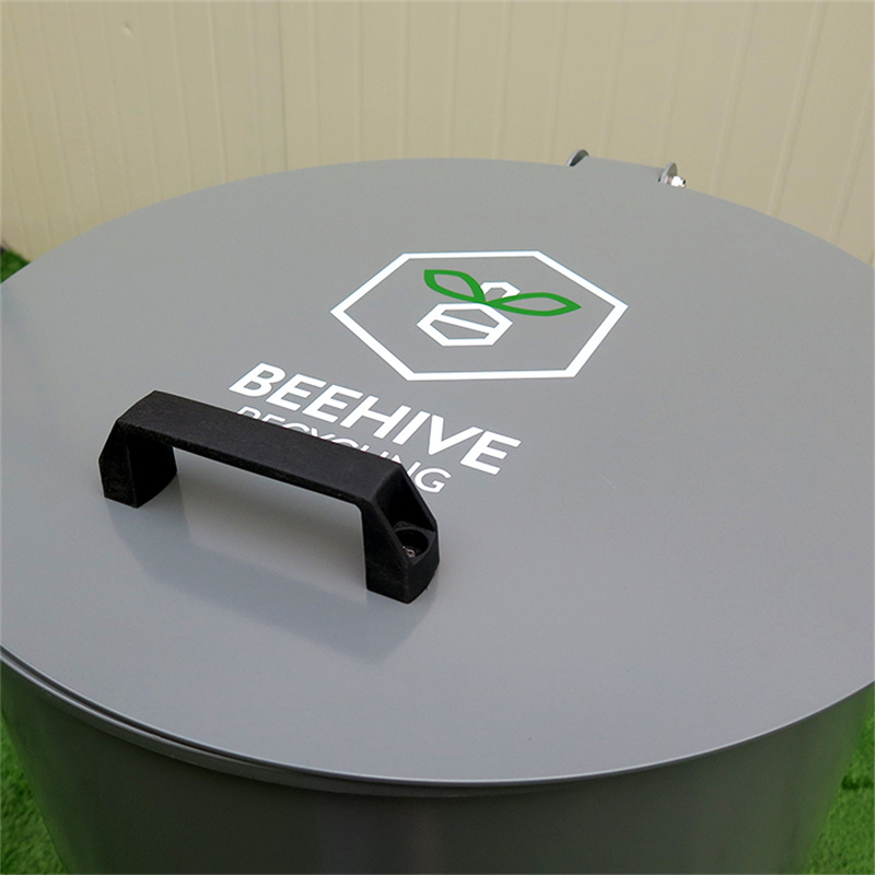 Factory Wholesale Outdoor Commercial Metal Street litter bin With lid 11