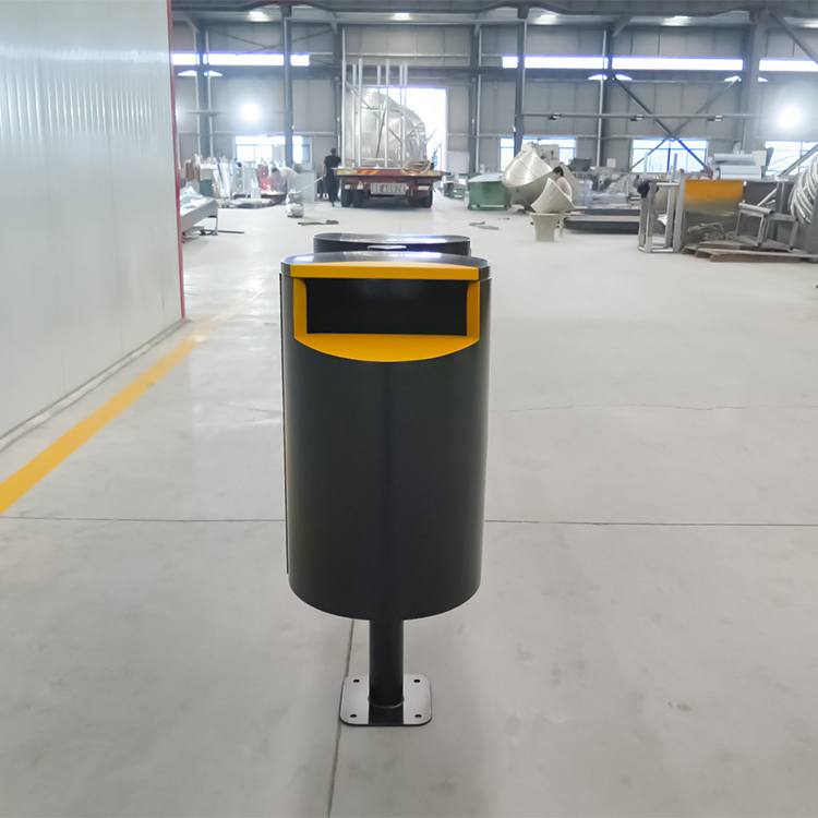 Factory Custom Standing Metal Pole Mounted Trash Cans For Ubran Public Street 5